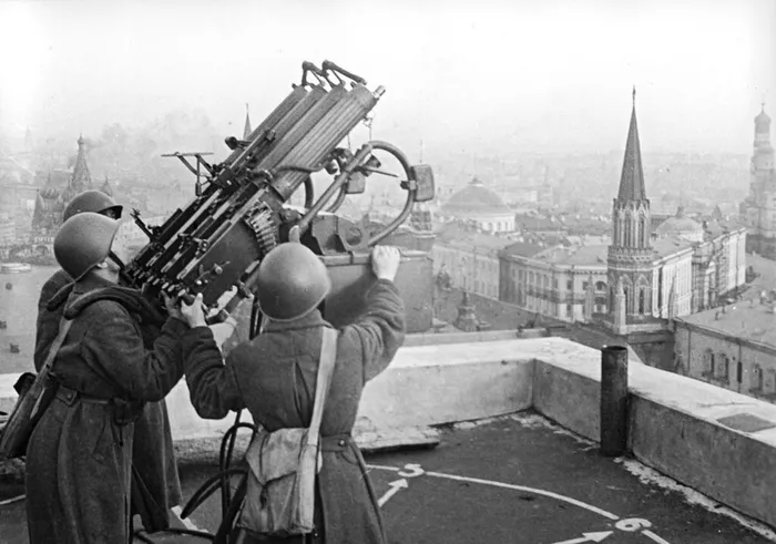 RIAN_archive_887721_Defense_of_Moscow