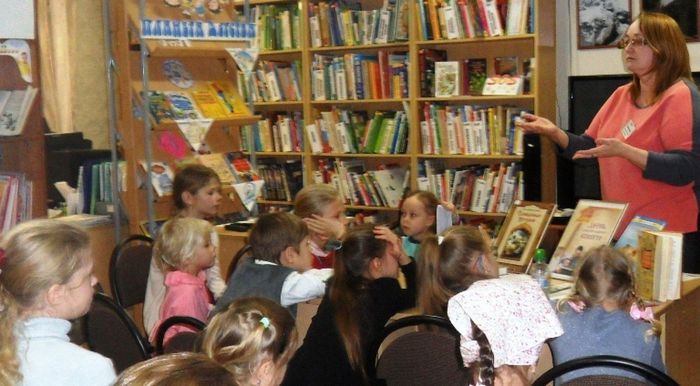 Знакомство с историей православной книги в детской библиотеке